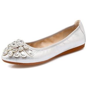 Foldable silver rhinestone flats, size 8.5